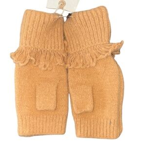 Fringed Tan Fingerless Mittens
